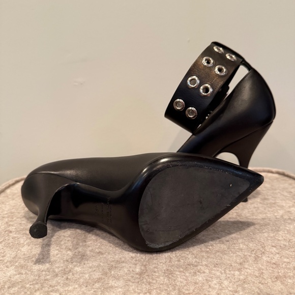 Michael Kors Collection Catherine Calf Pump in Black Size 8 - Picture 6 of 9